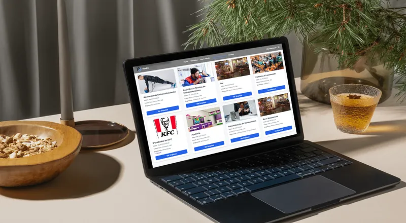 Anúncio em um laptop